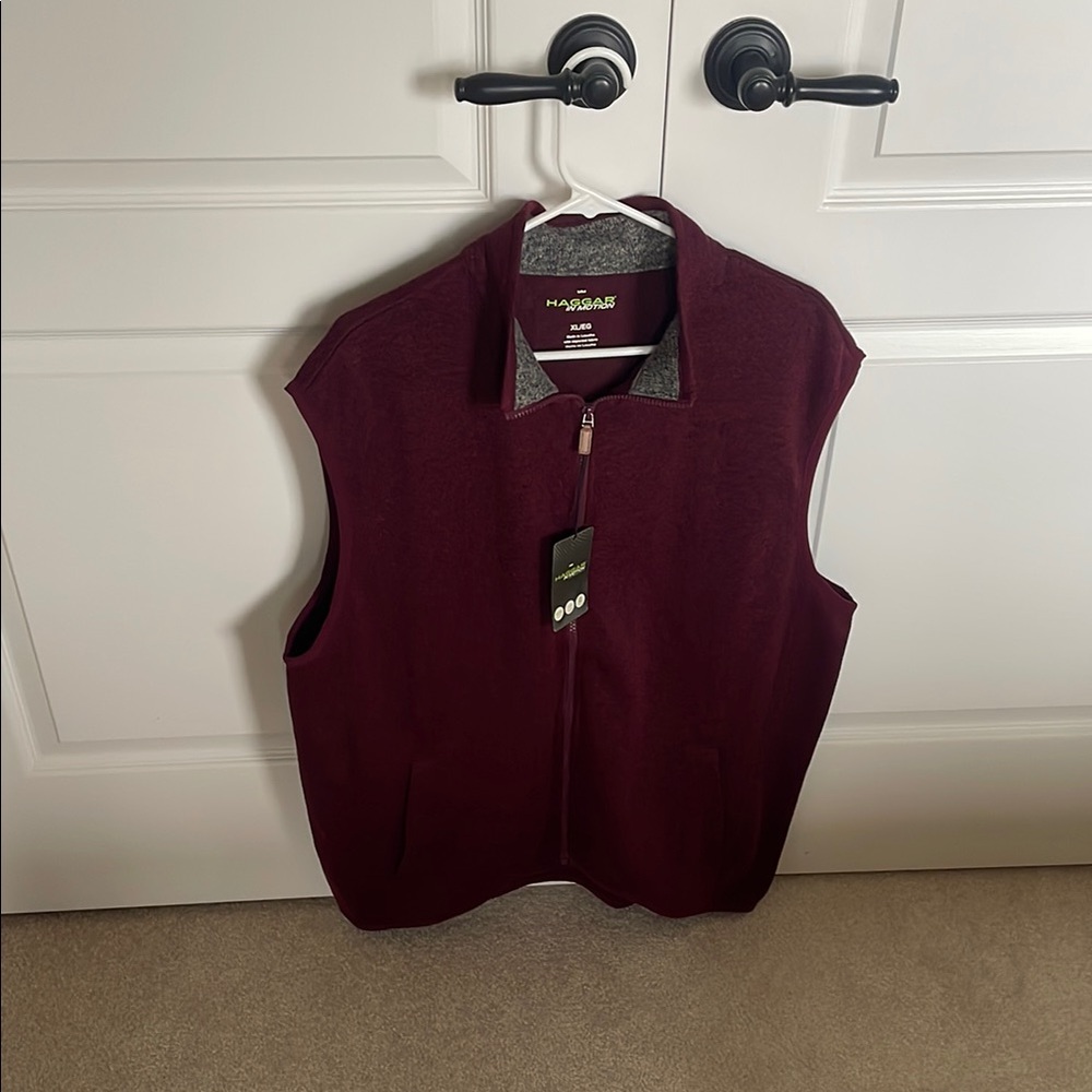 Haggar Burgundy Sleeveless Vest